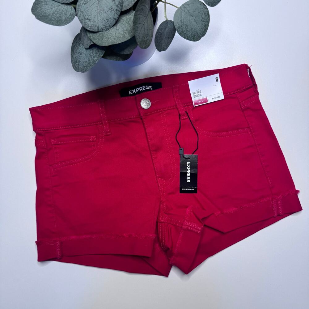 Express | Red Stretch+ SuperSoft Mid-Rise Shortie Shorts